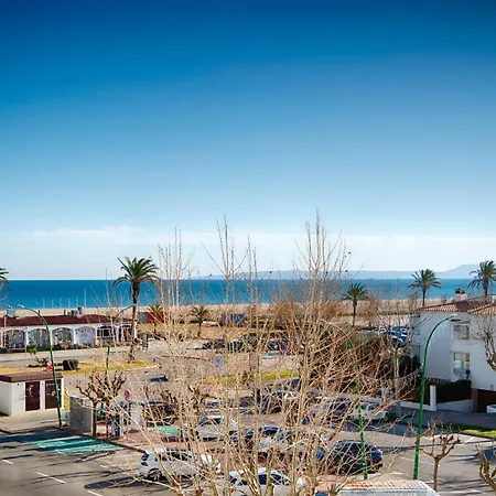 Estudio Moderno Con Terraza Y Vistas Al Mar * Ampuriabrava