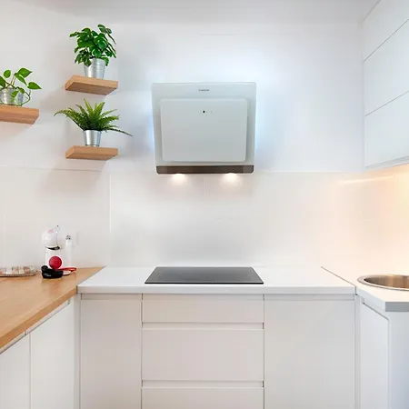 Estudio Moderno Con Terraza Y Vistas Al Mar Apartamento *