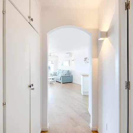 Estudio Moderno Con Terraza Y Vistas Al Mar Apartamento *