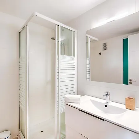 Estudio Moderno Con Terraza Y Vistas Al Mar Ampuriabrava