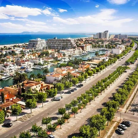 Estudio Moderno Con Terraza Y Vistas Al Mar *