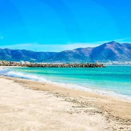Estudio Moderno Con Terraza Y Vistas Al Mar Ampuriabrava